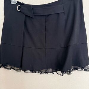 Free Press Black Clothing Label